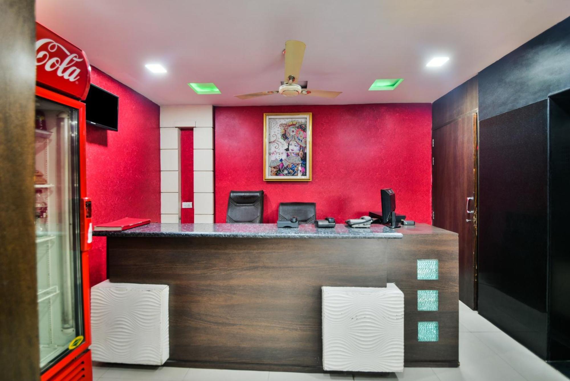 Oyo Hotel Ajanta Hamirgarh Luaran gambar