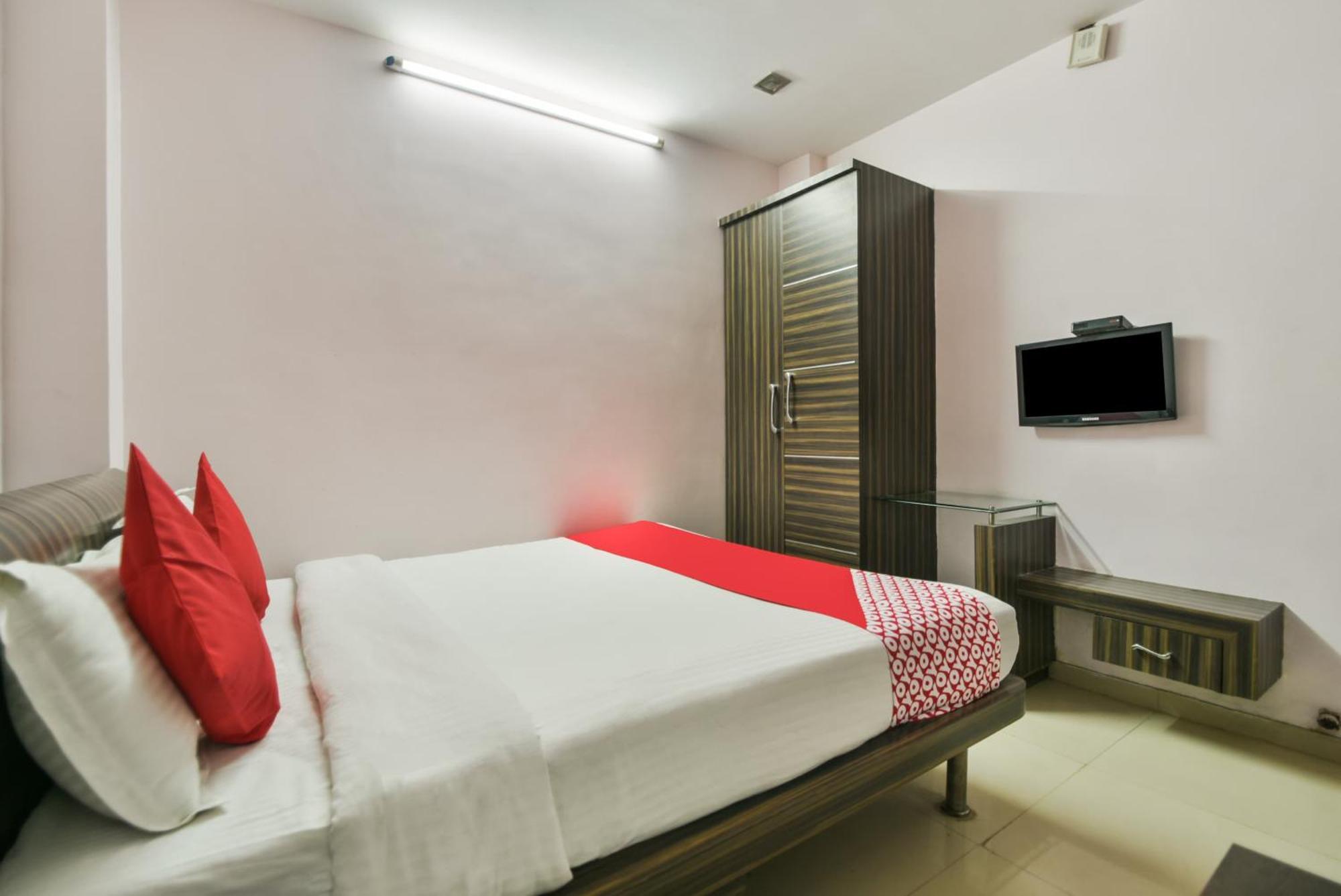 Oyo Hotel Ajanta Hamirgarh Luaran gambar